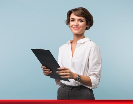 Online MBA in General Management vs Specialized Online MBA: Which Is Better for Career Growth?
