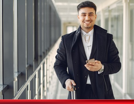 How Does Specialization Impact Course Structure?
